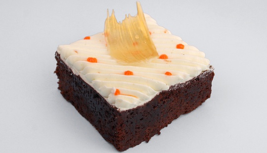 BROOKIE TART WITH ORANGE VELVET CAKE